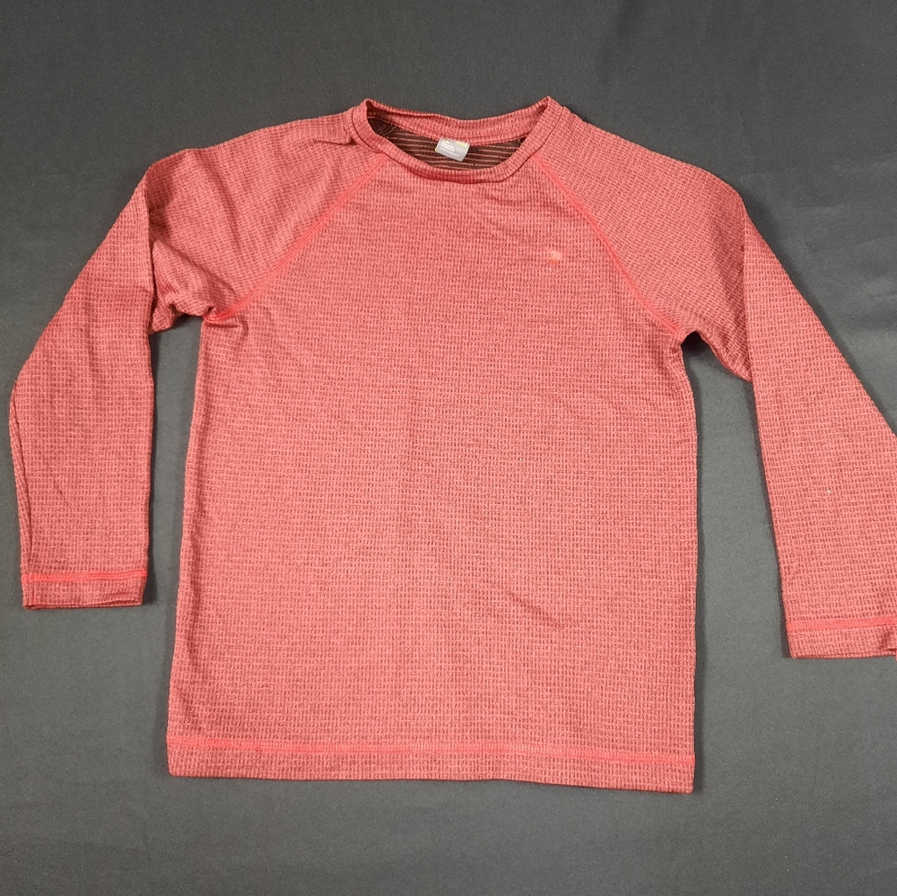 Old navy active long sleeve boys shirt size M(8)